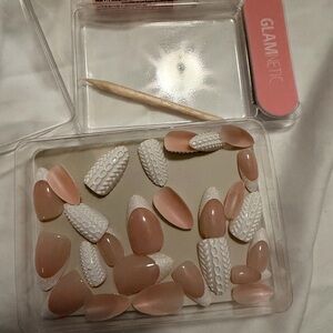 Glamnetic Pink and White Press-On Nails